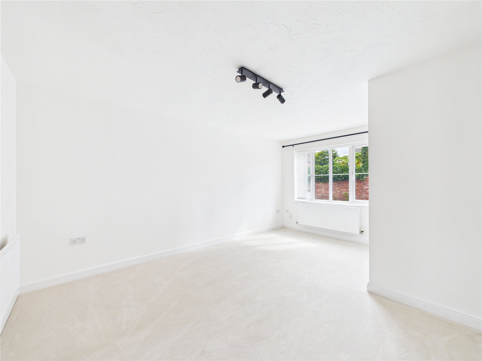 3 bedroom House to let in Stoke Gifford, Bristol, South Gloucestershire