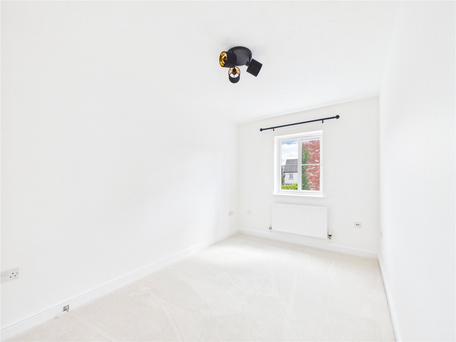 3 bedroom House to let in Stoke Gifford, Bristol, South Gloucestershire