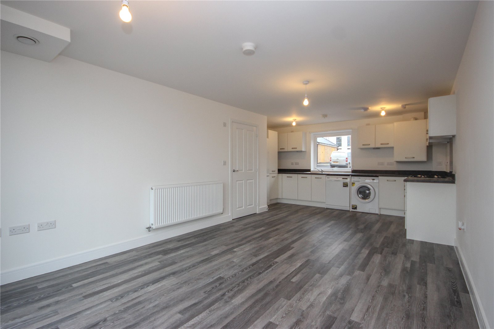 2 bedroom Flat to let in Lyde Green, Bristol, South Gloucestershire
