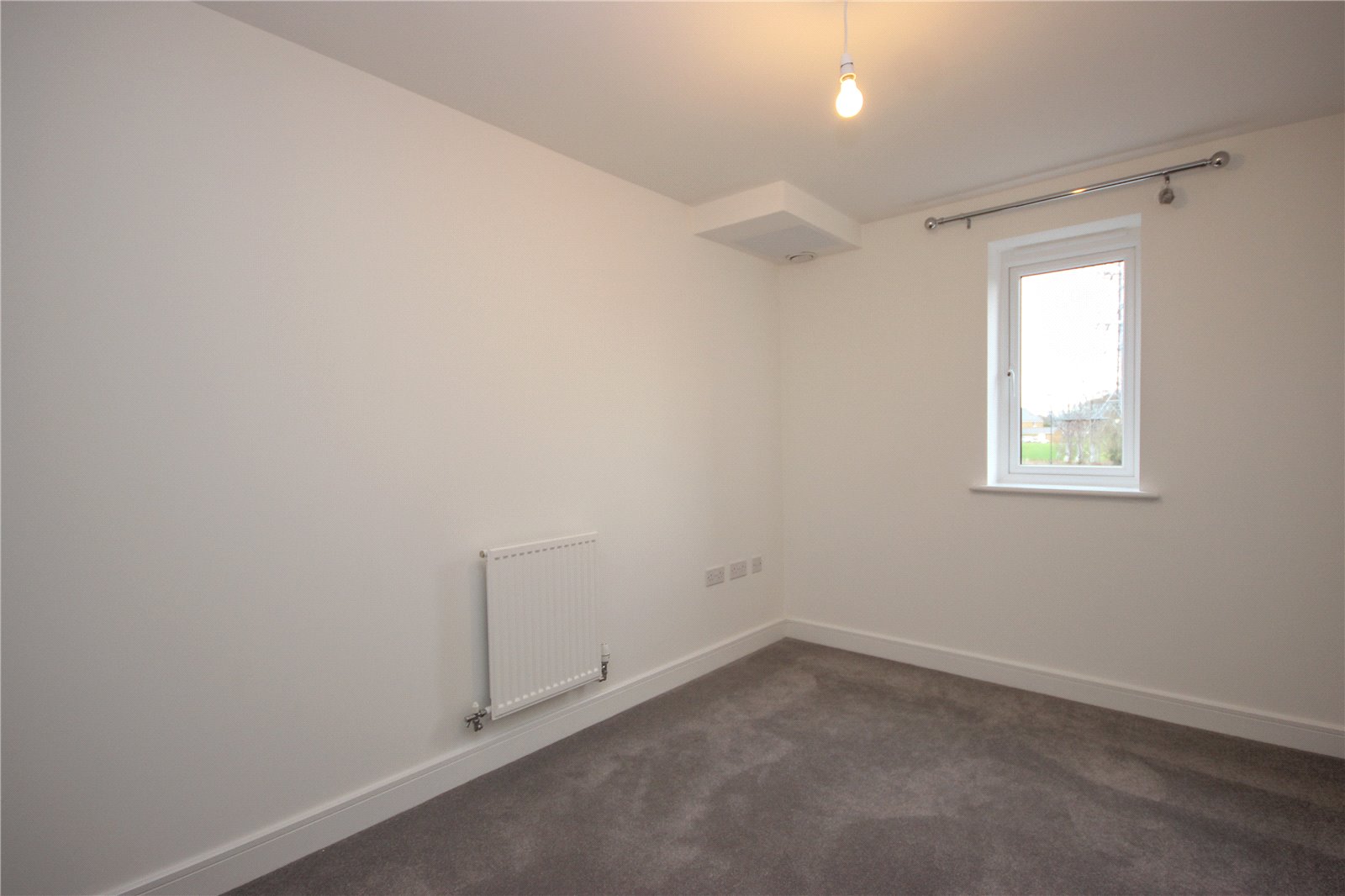 2 bedroom Flat to let in Lyde Green, Bristol, South Gloucestershire