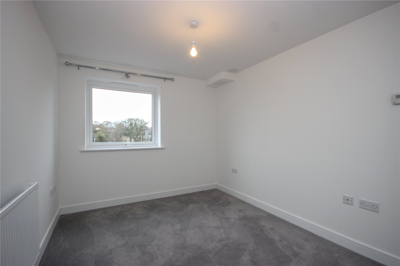 2 bedroom Flat to let in Lyde Green, Bristol, South Gloucestershire