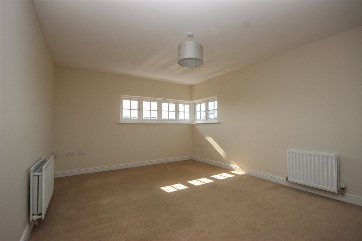 Cheswick Village, Bristol