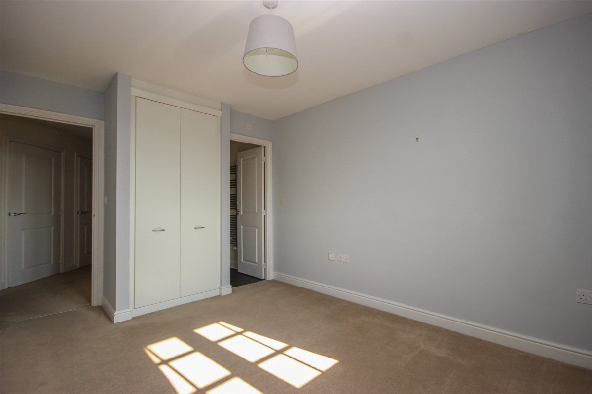 Cheswick Village, Bristol