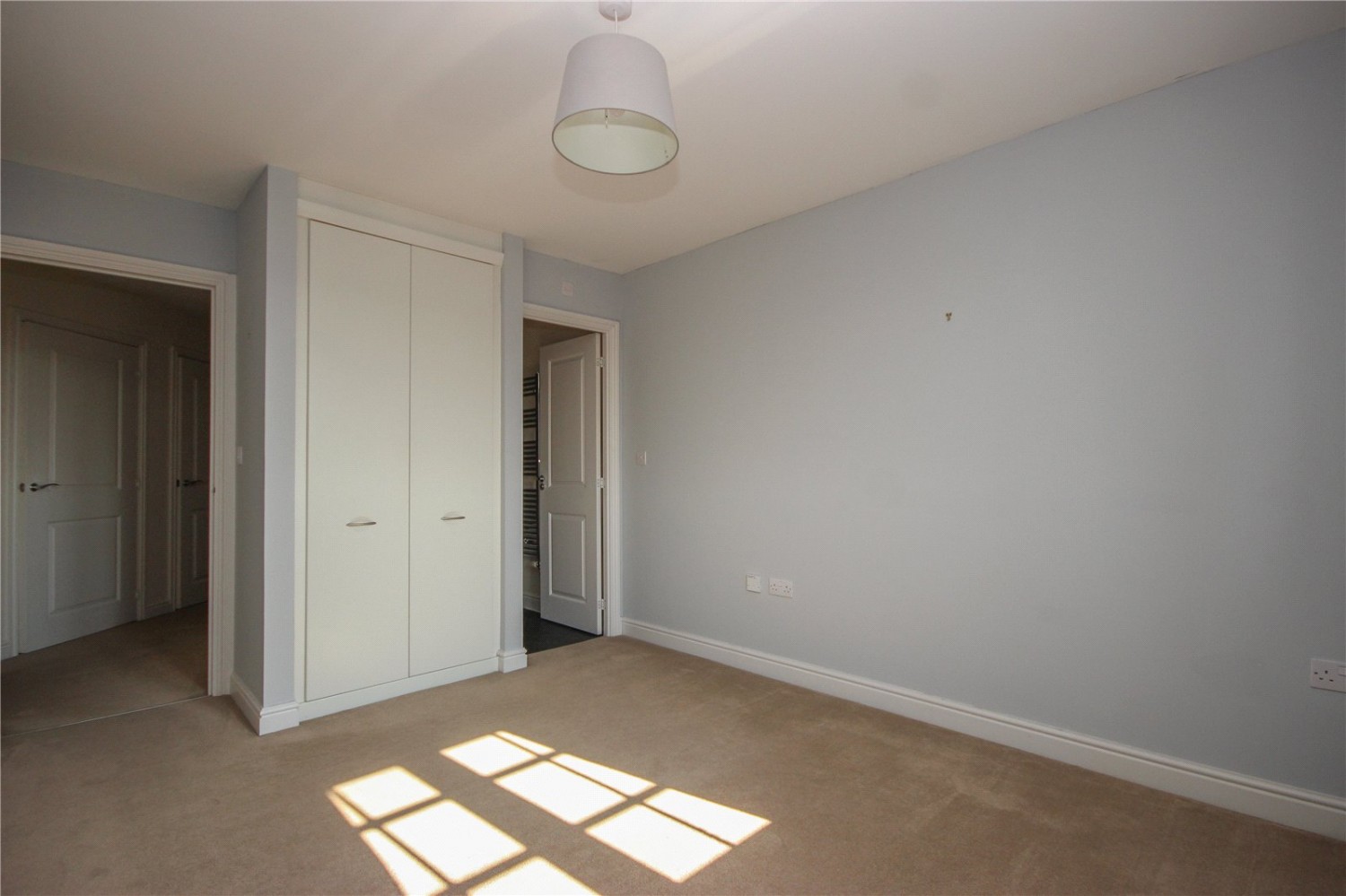 Cheswick Village, Bristol