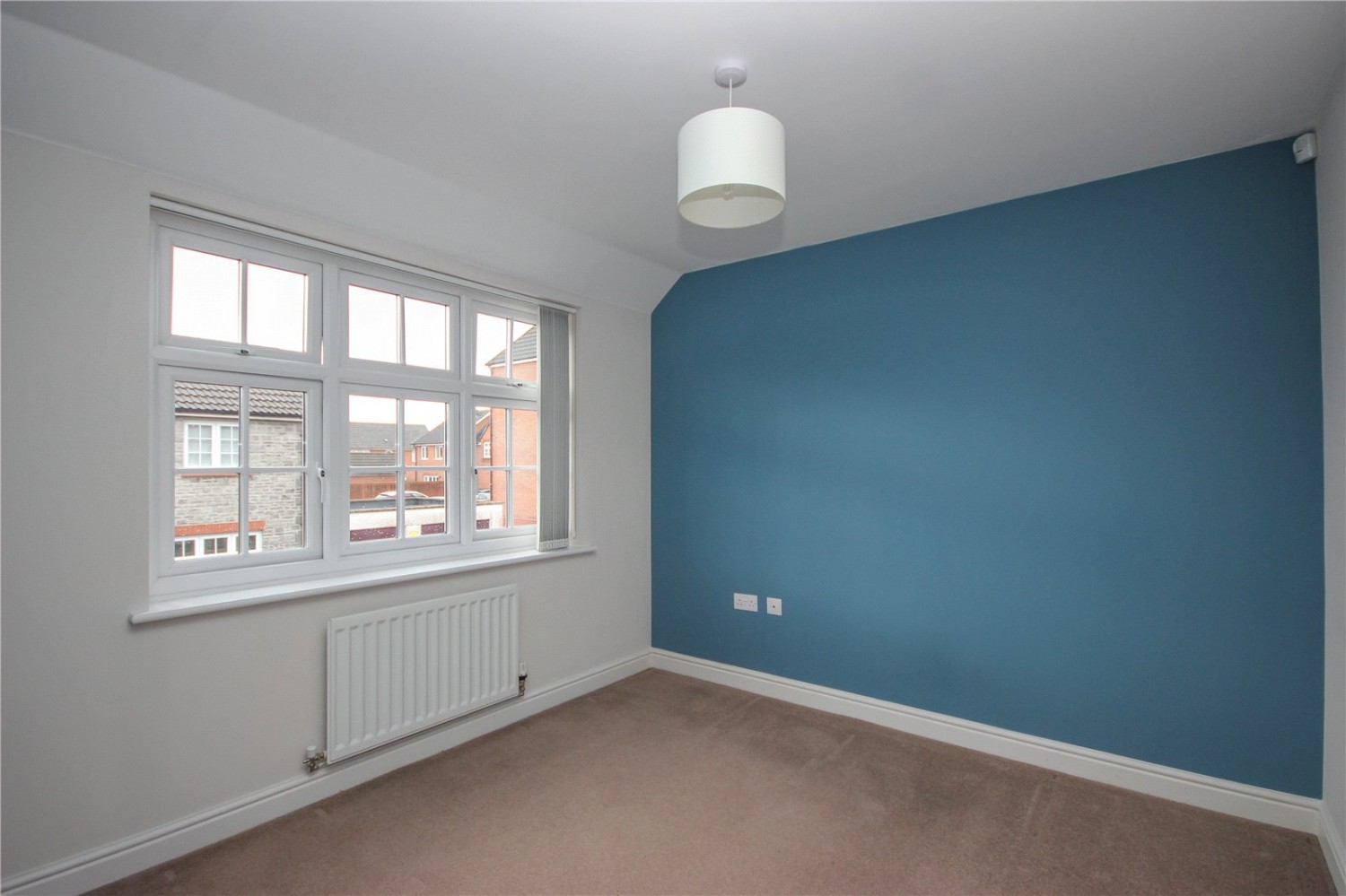 Cheswick Village, Bristol