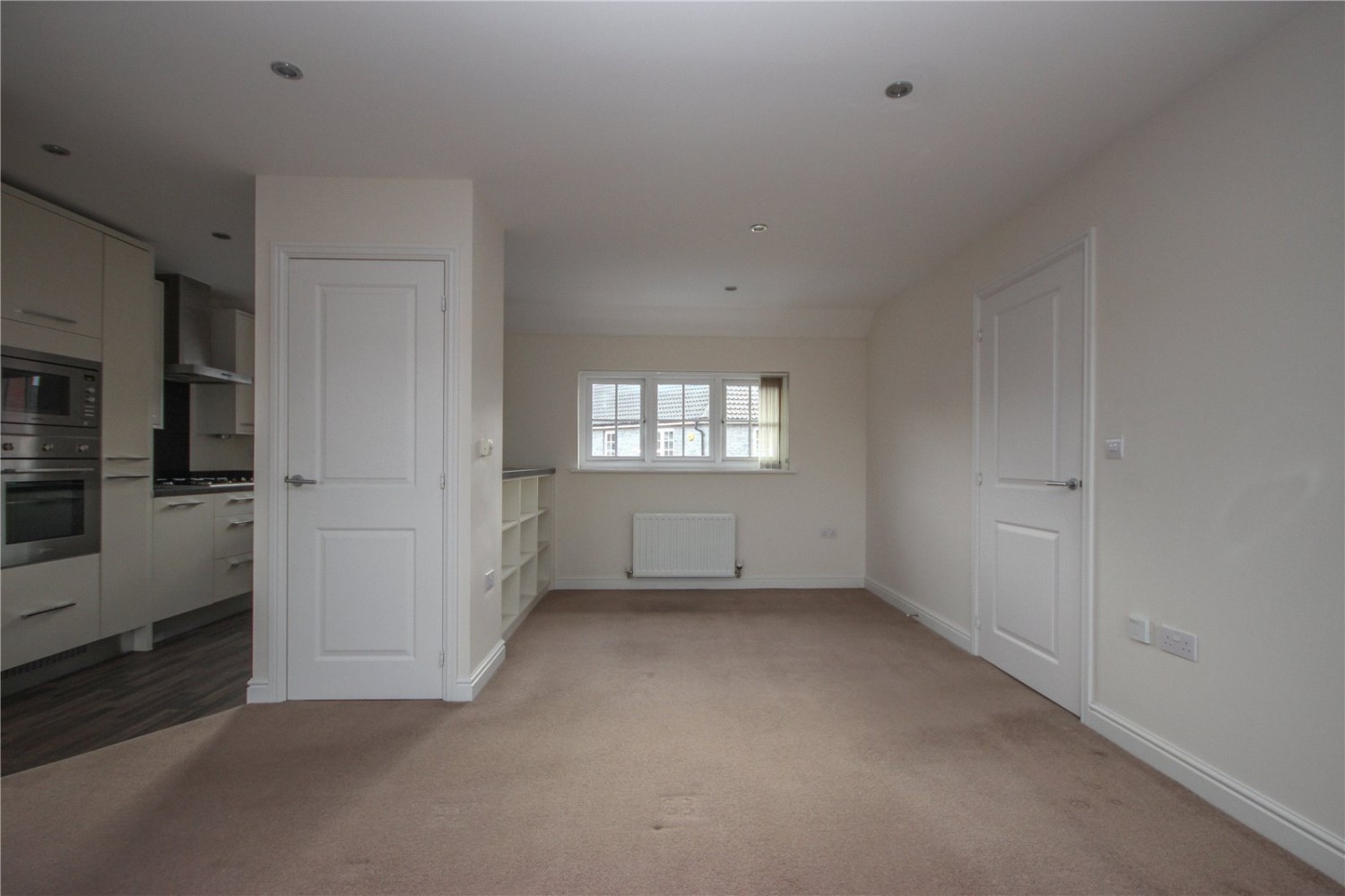 Cheswick Village, Bristol