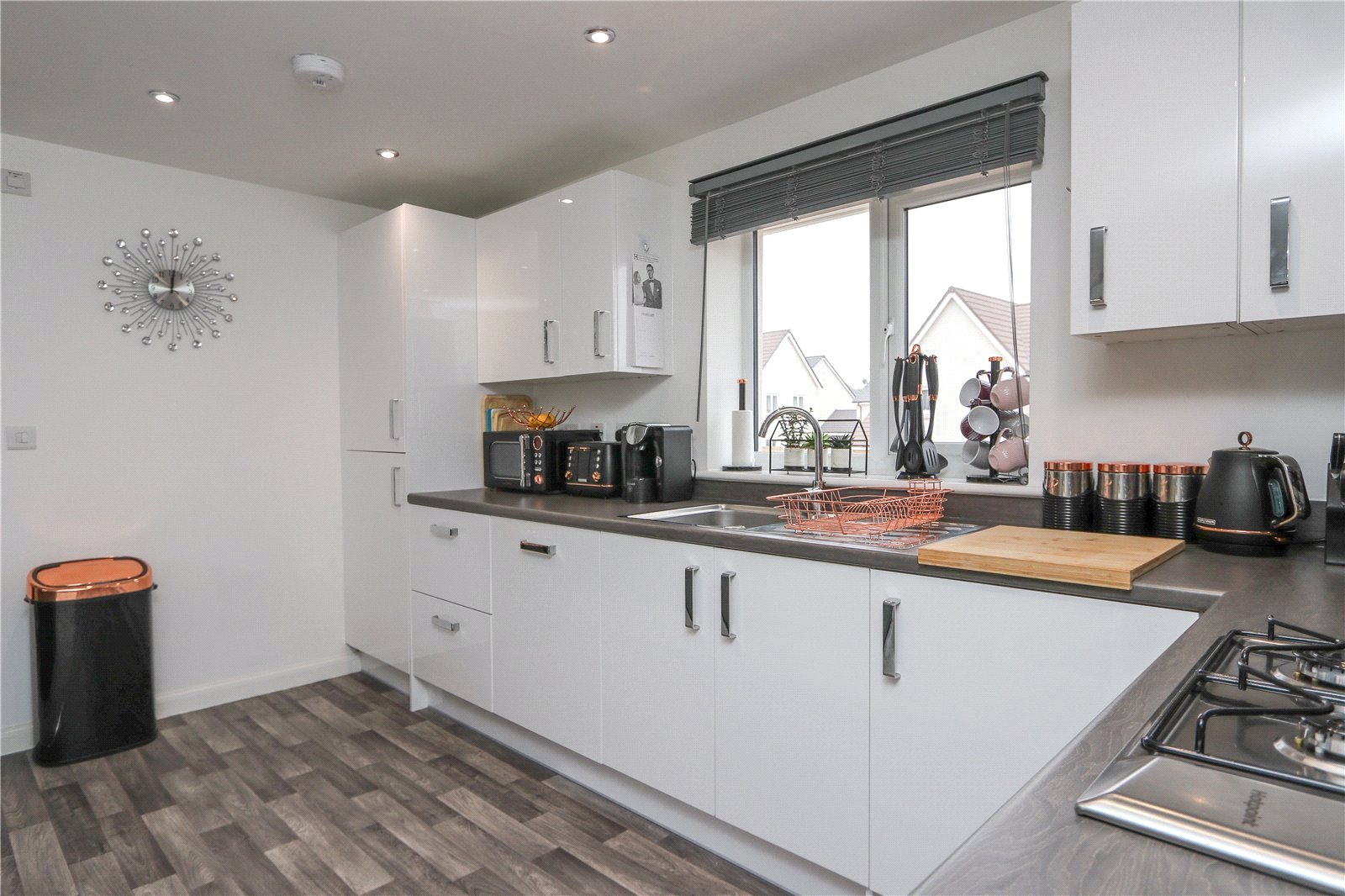 2 bedroom Flat to let in Patchway, Bristol, South Gloucestershire