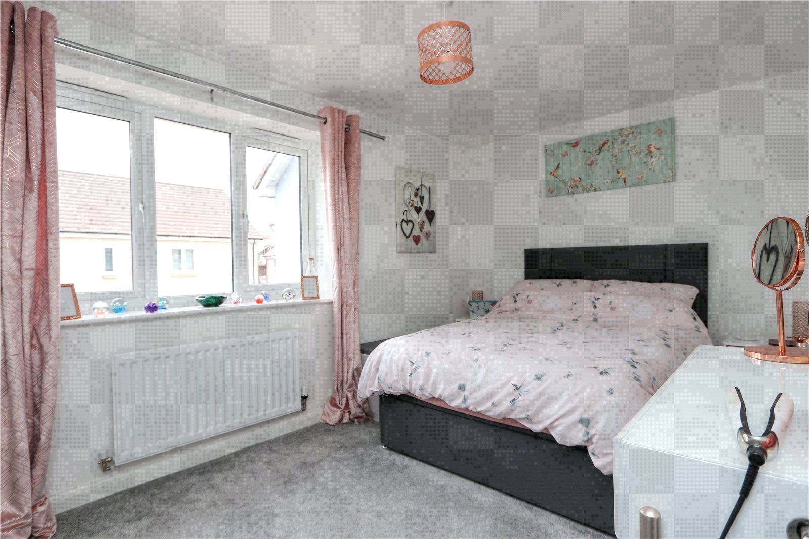 2 bedroom Flat to let in Patchway, Bristol, South Gloucestershire