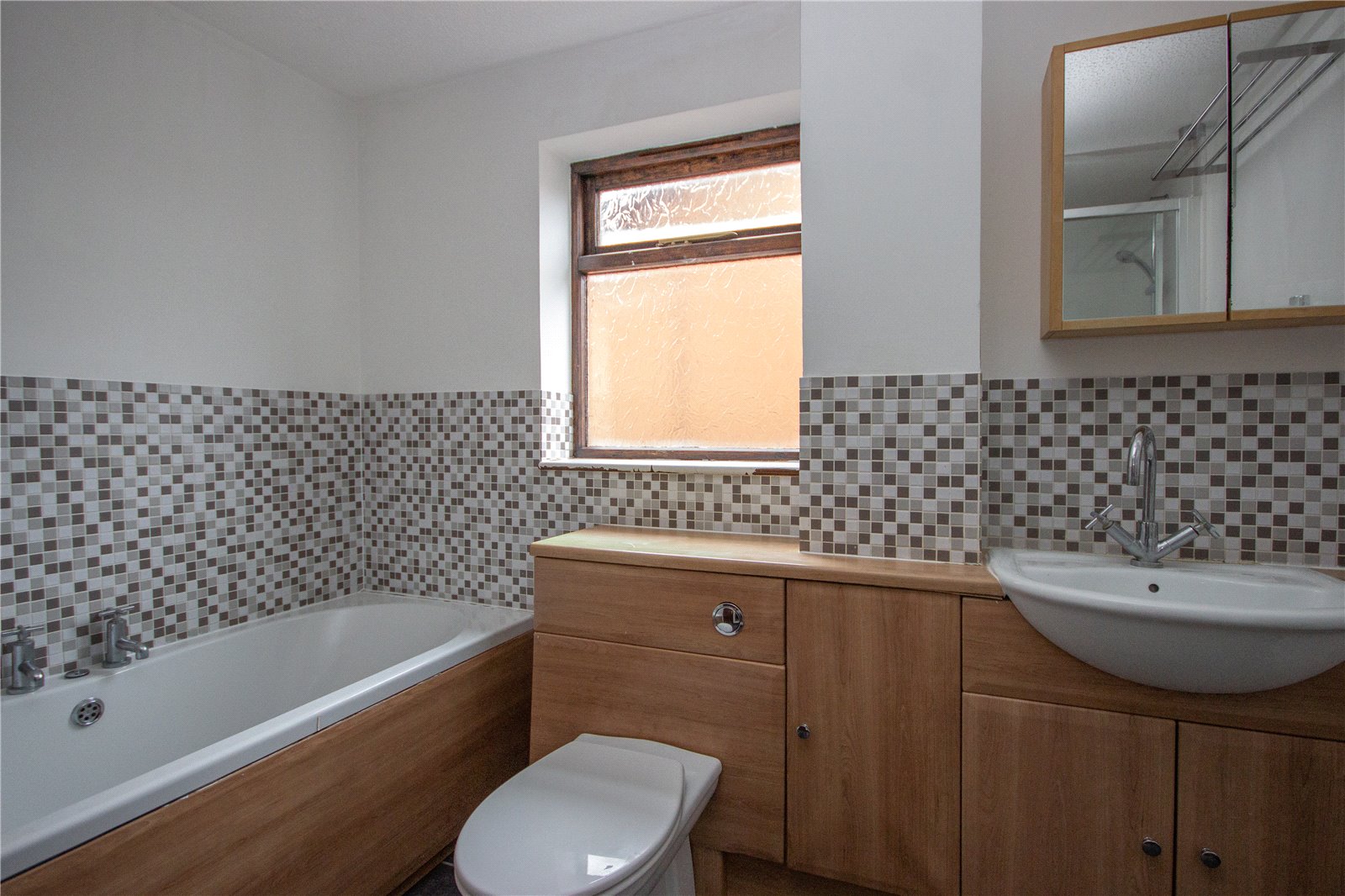3 bedroom House to let in Bradley Stoke, Bristol