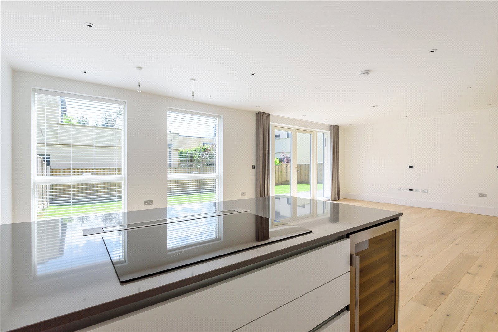 2 bedroom Flat to let in Bath
