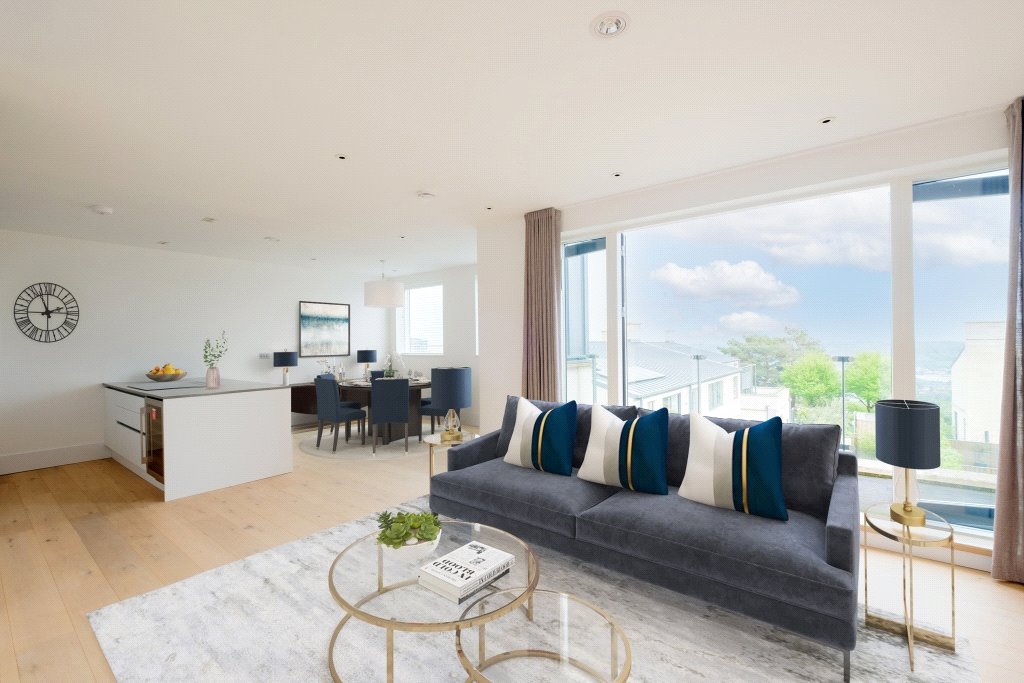 2 bedroom Flat to let in Bath