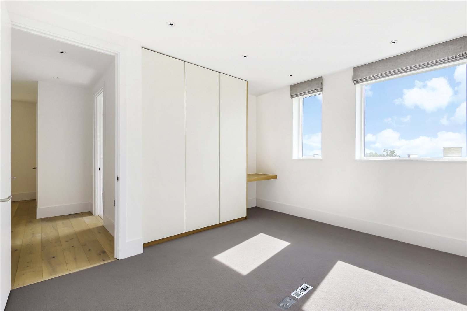 2 bedroom Flat to let in Bath