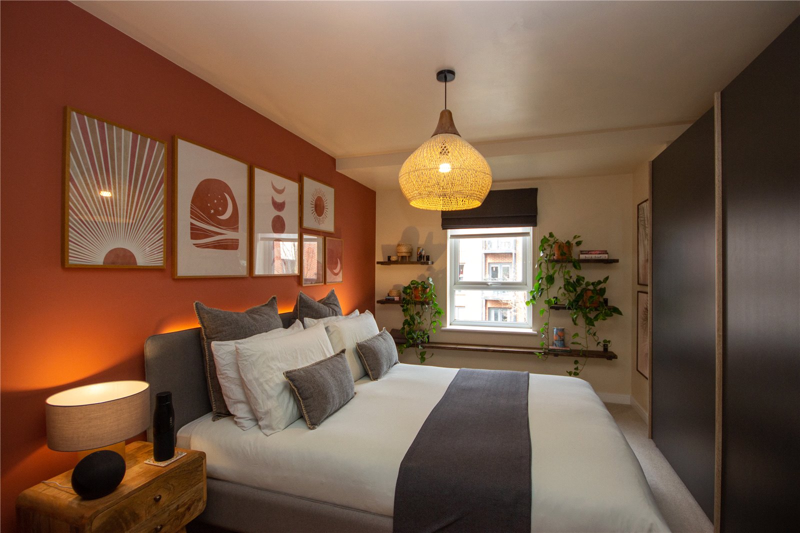 2 bedroom Flat to let in Emersons Green, Bristol, South Gloucestershire