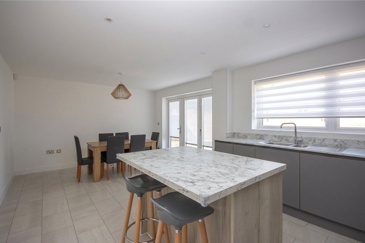 4 bedroom House to let in Stoke Gifford, Bristol, South Gloucestershire