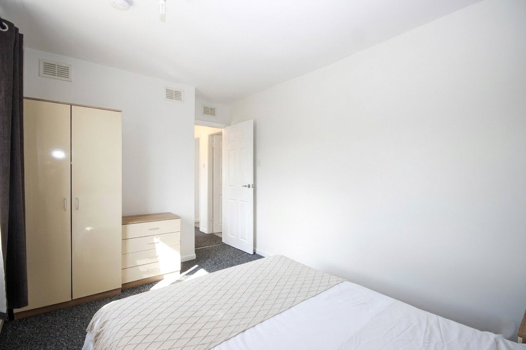 4 bedroom House to let in Patchway, Bristol, South Gloucestershire