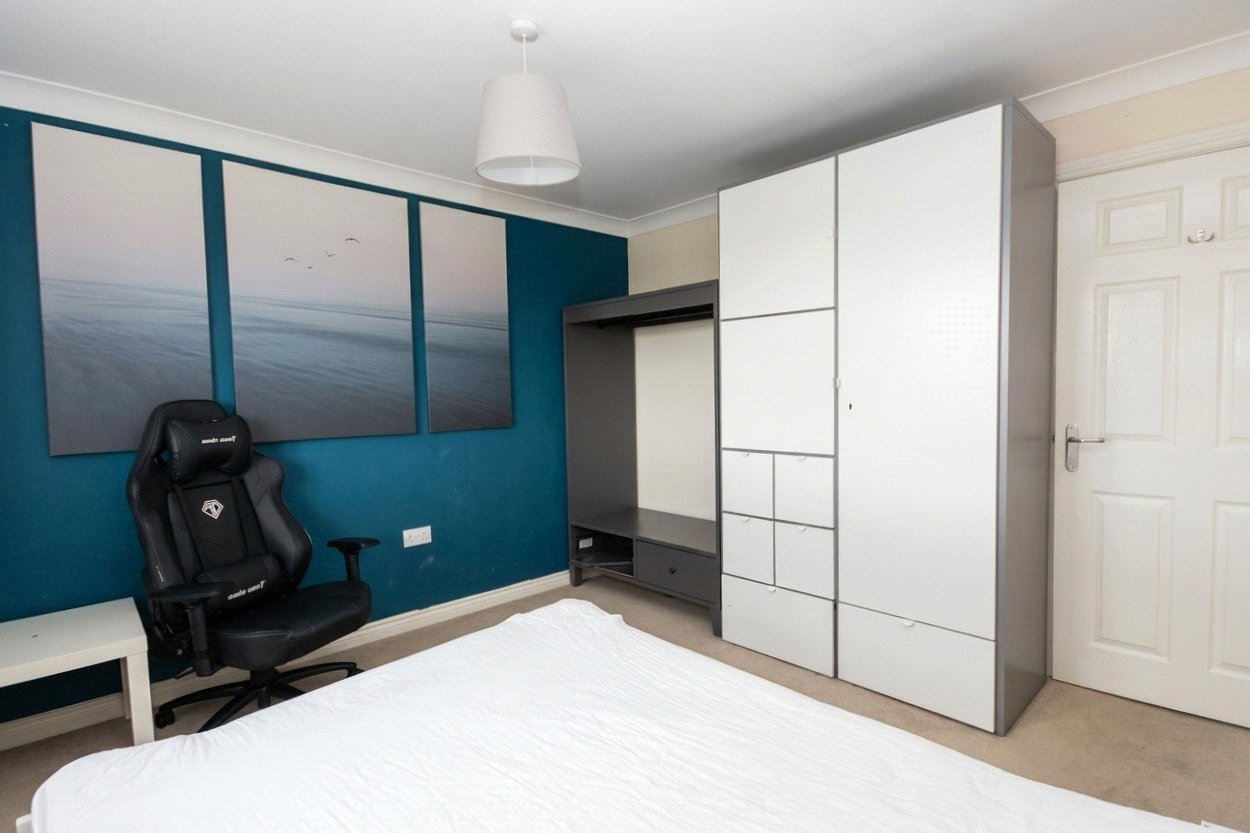2 bedroom Flat to let in Bristol, South Gloucestershire