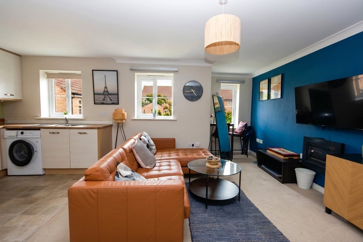2 bedroom Flat to let in Bristol, South Gloucestershire