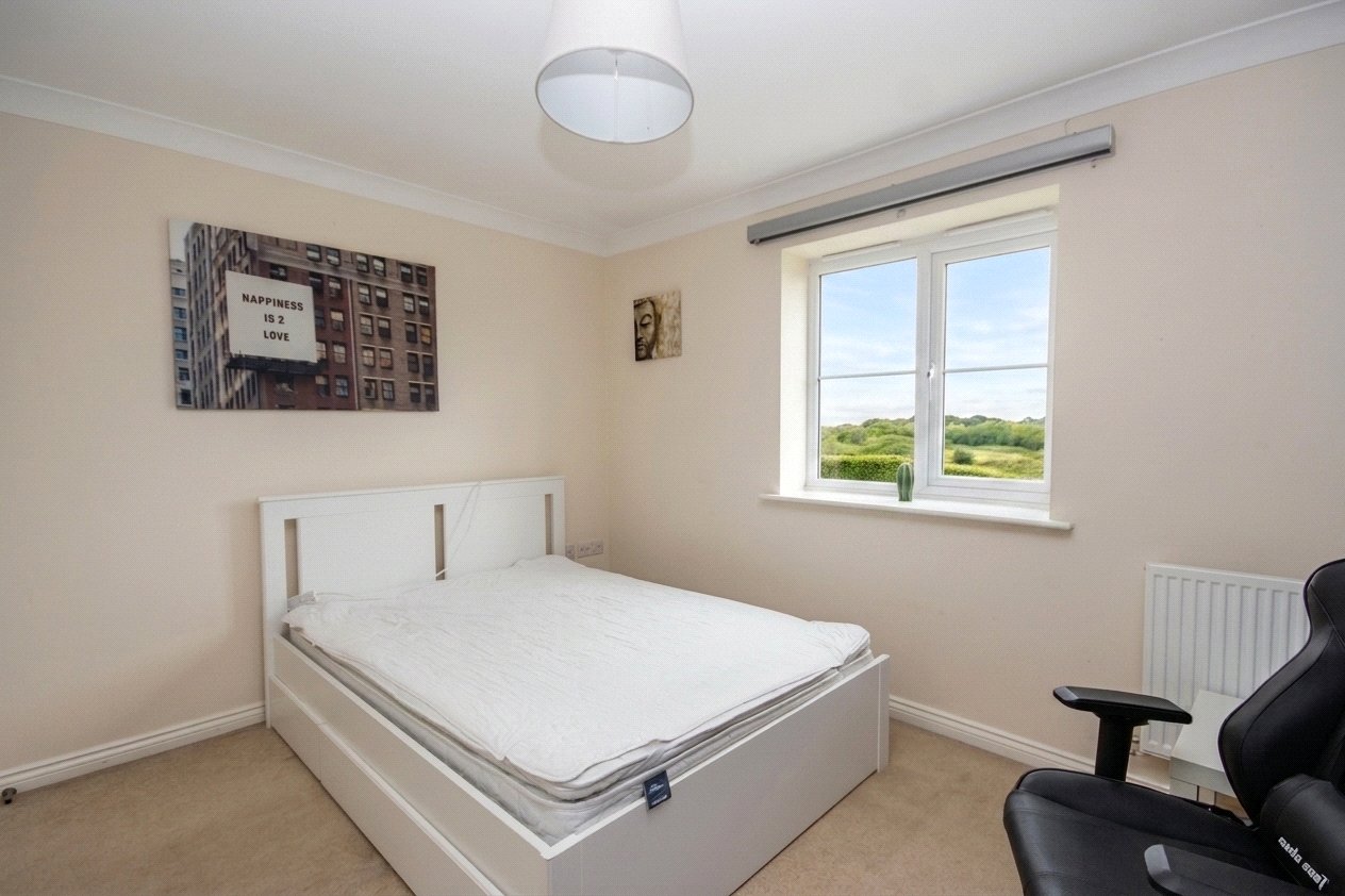 2 bedroom Flat to let in Bristol, South Gloucestershire