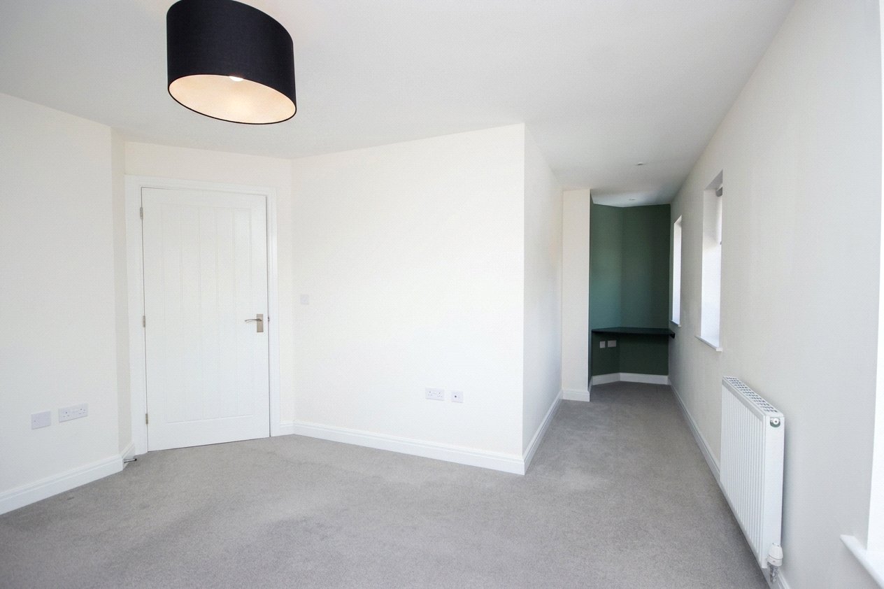 1 bedroom Flat to let in Stoke Gifford, Bristol, South Gloucestershire