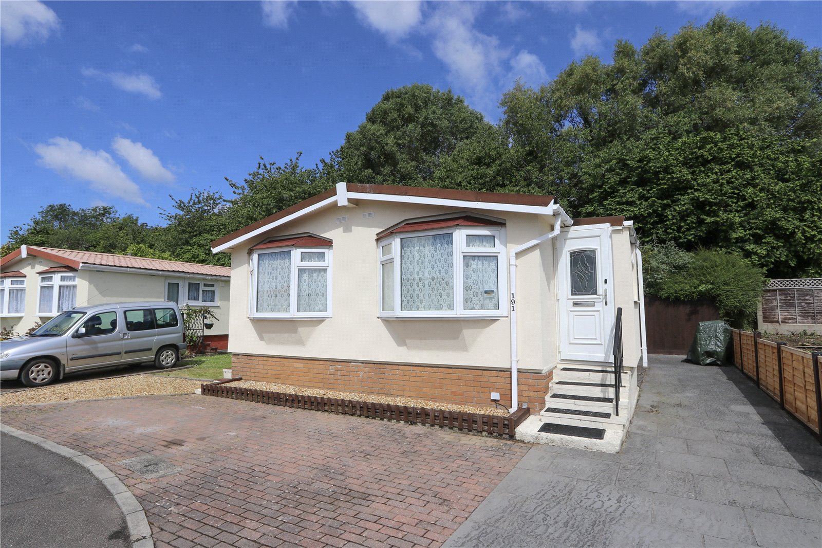 1 bedroom Park home for sale in Almondsbury, Bristol