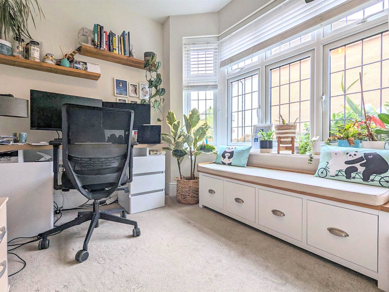 Cheswick Village, South Gloucestershire, Bristol