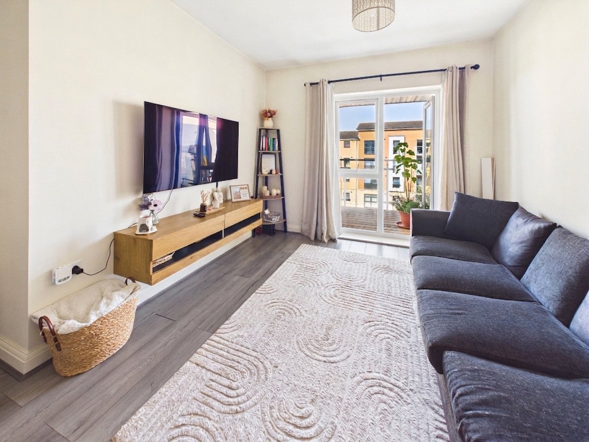 2 bedroom Flat for sale in Patchway, Bristol