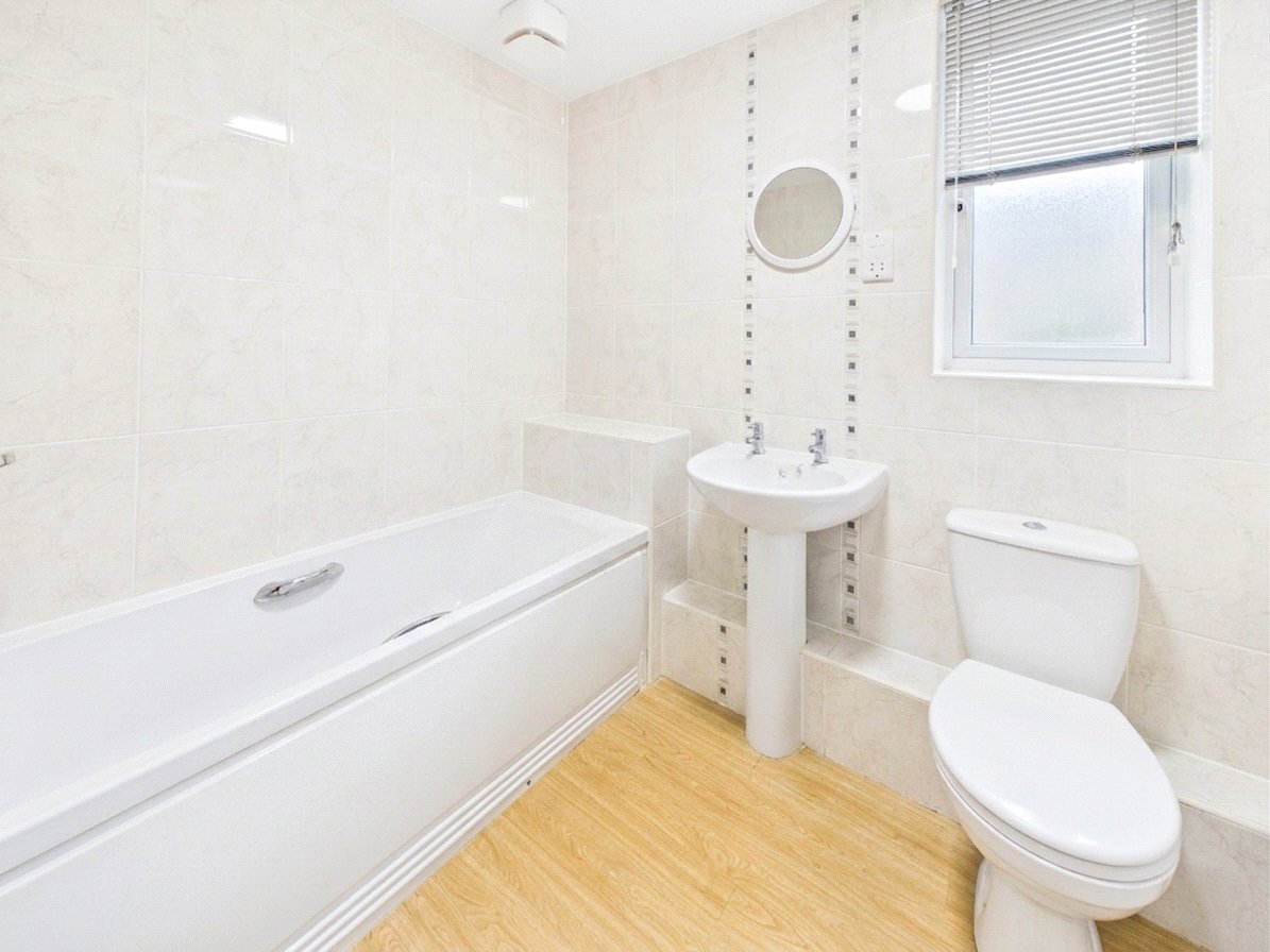 2 bedroom Flat for sale in Bradley Stoke, Bristol, South Gloucestershire
