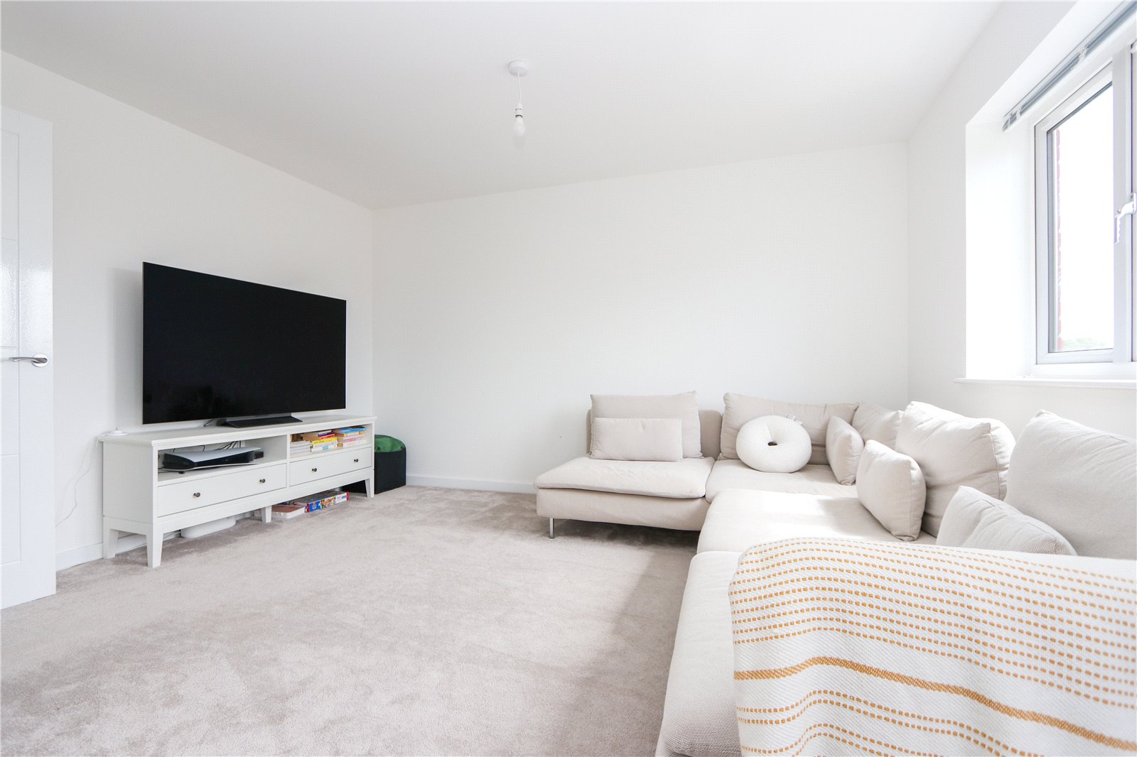 4 bedroom House for sale in Stoke Gifford, Bristol, South Gloucestershire