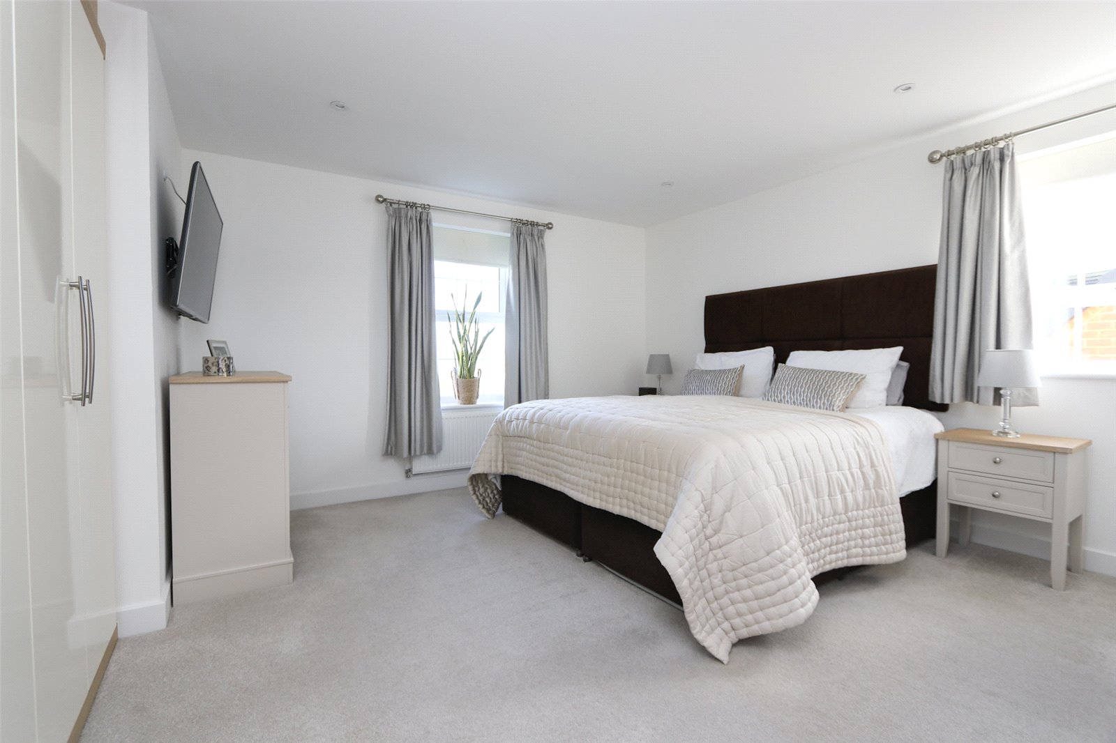 5 bedroom House for sale in Thornbury, Bristol, South Gloucestershire