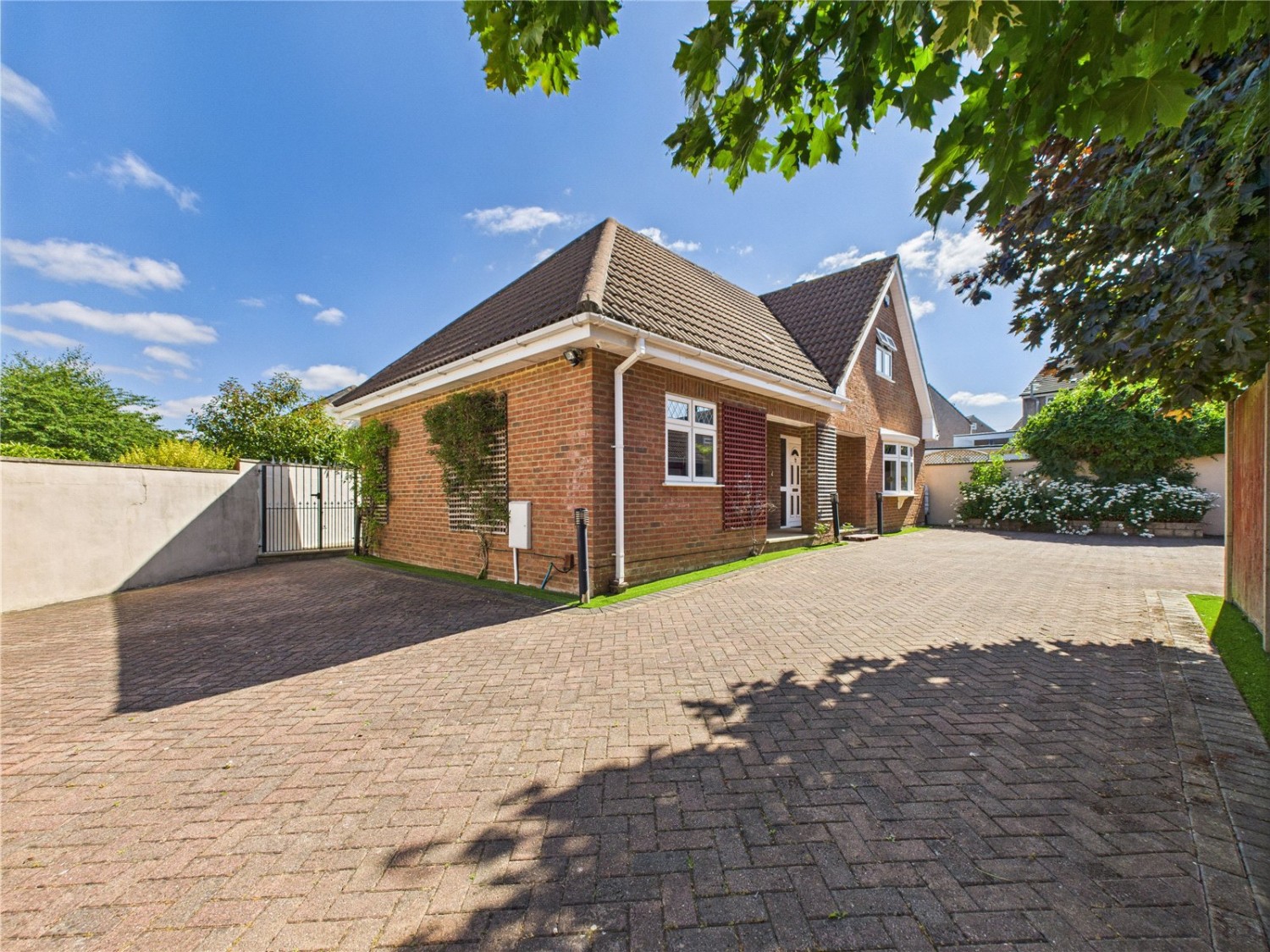 Frampton Cotterell, Bristol