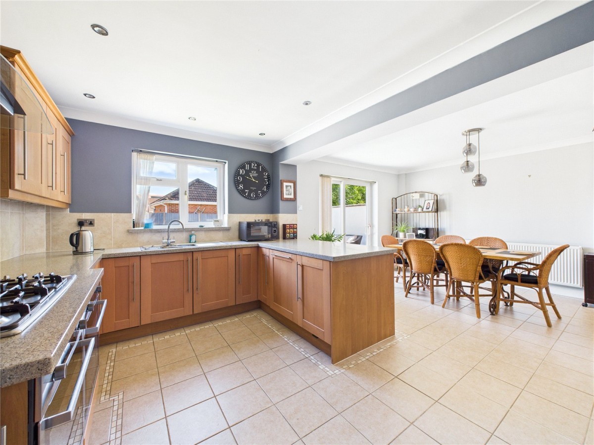 Frampton Cotterell, Bristol