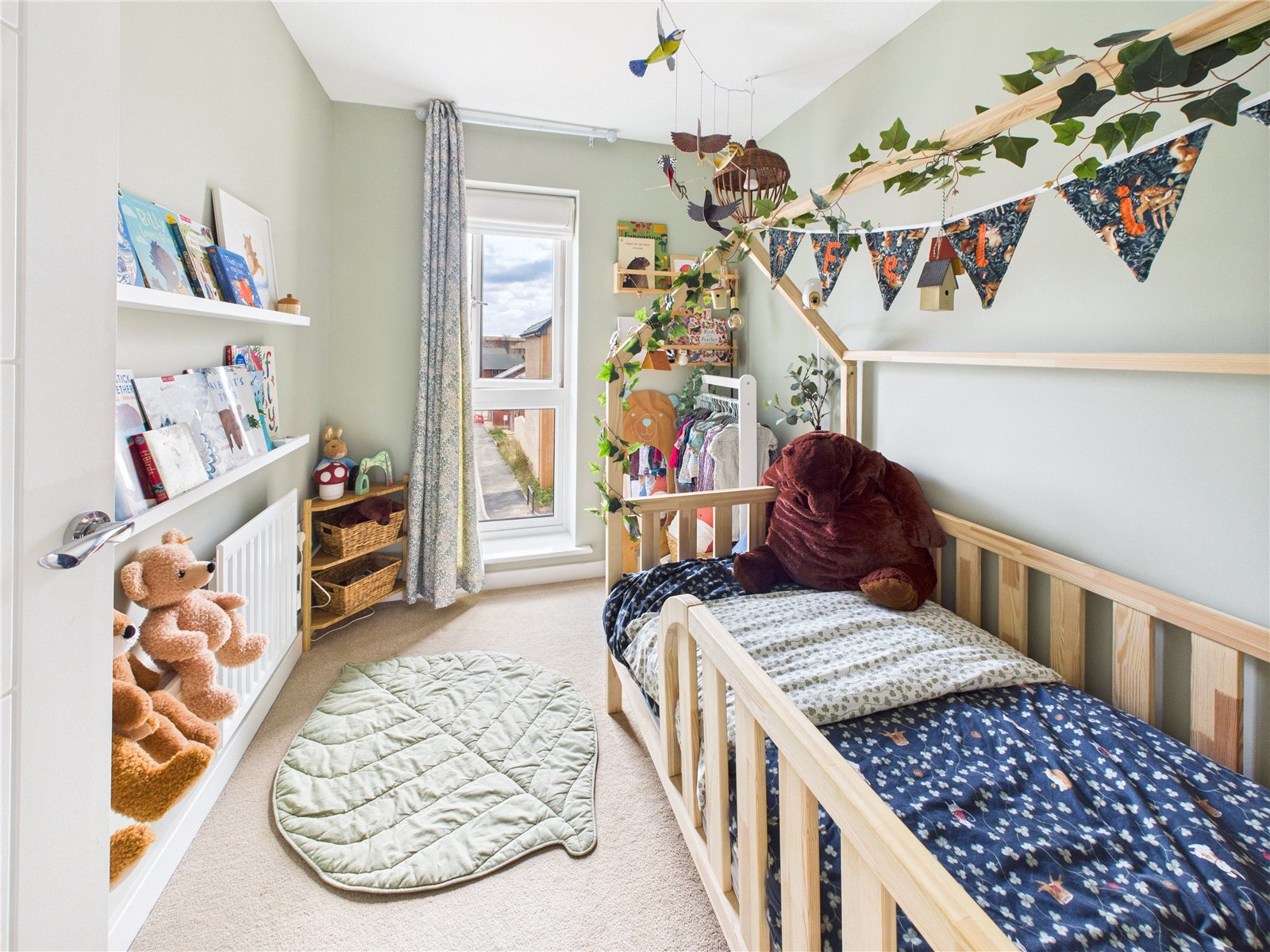 4 bedroom House for sale in Stoke Gifford, Bristol, South Gloucestershire