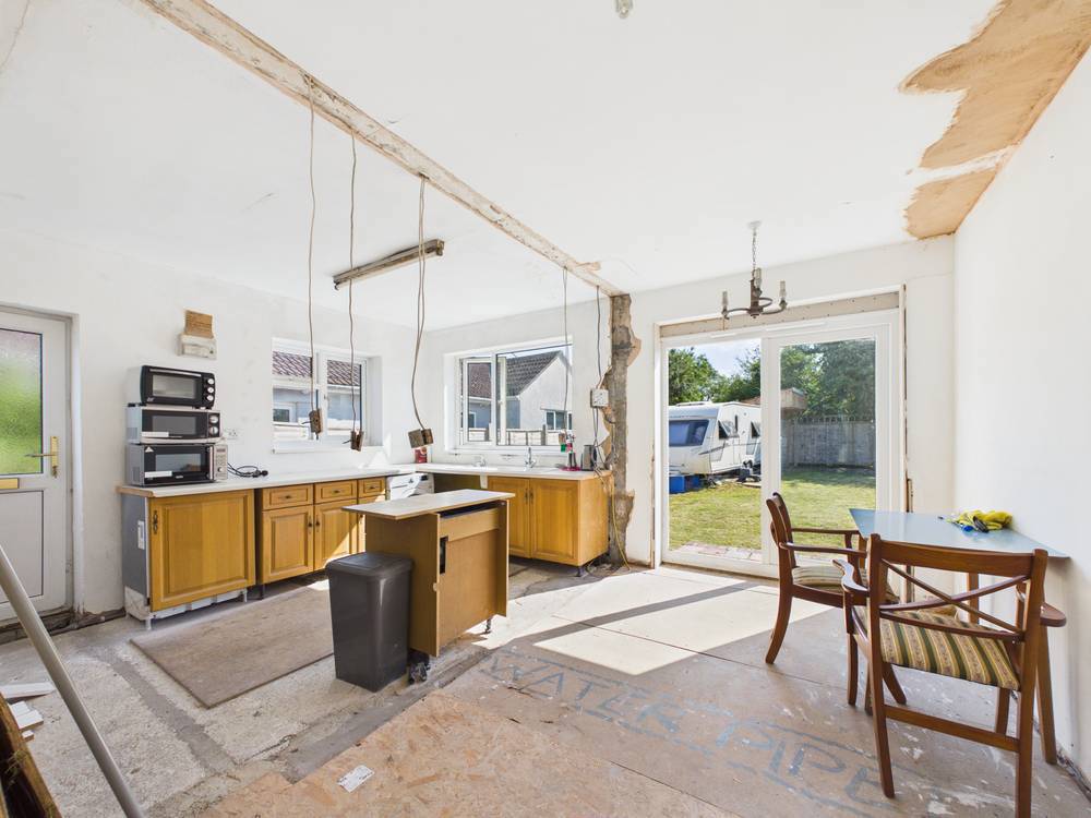 3 bedroom Bungalow for sale in Pilning, Bristol, South Gloucestershire