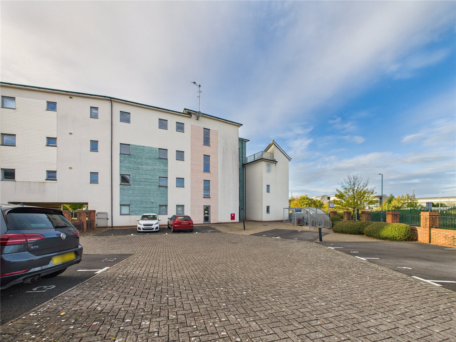 2 bedroom Flat for sale in Cheswick Village, Bristol