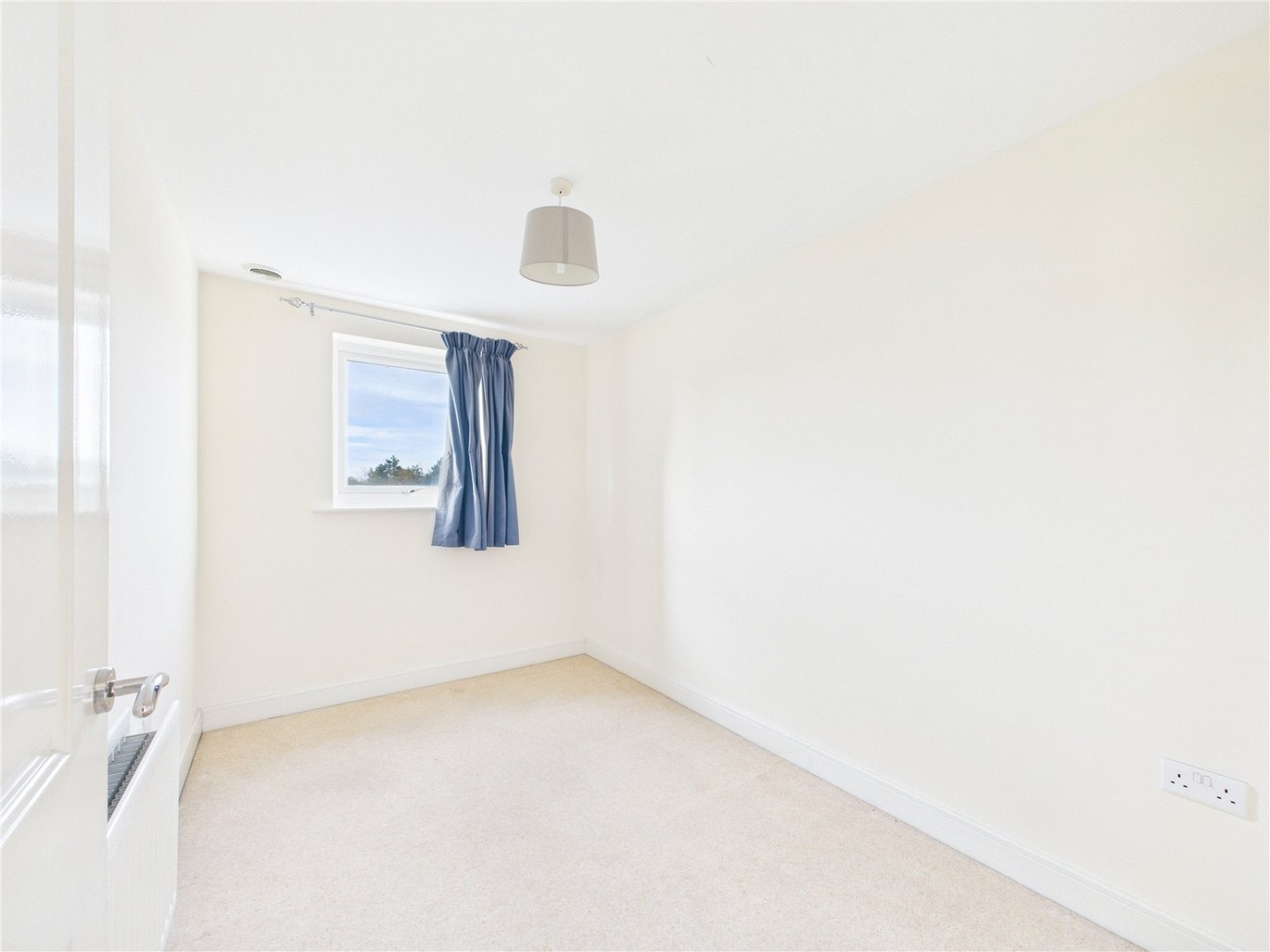 Cheswick Village, Bristol