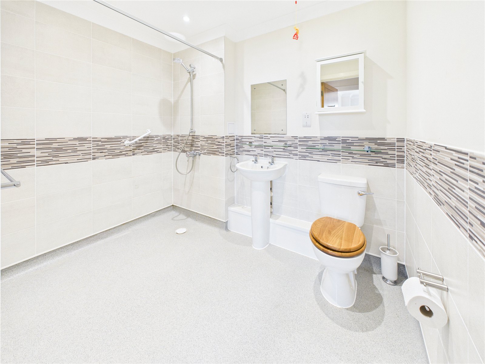 2 bedroom Flat for sale in Patchway, Bristol, South Gloucestershire