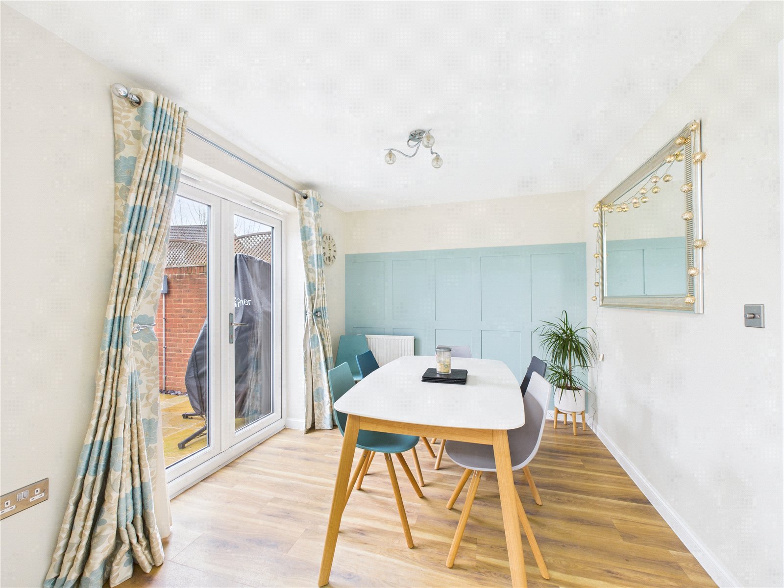 4 bedroom House for sale in Thornbury, Bristol, South Gloucestershire