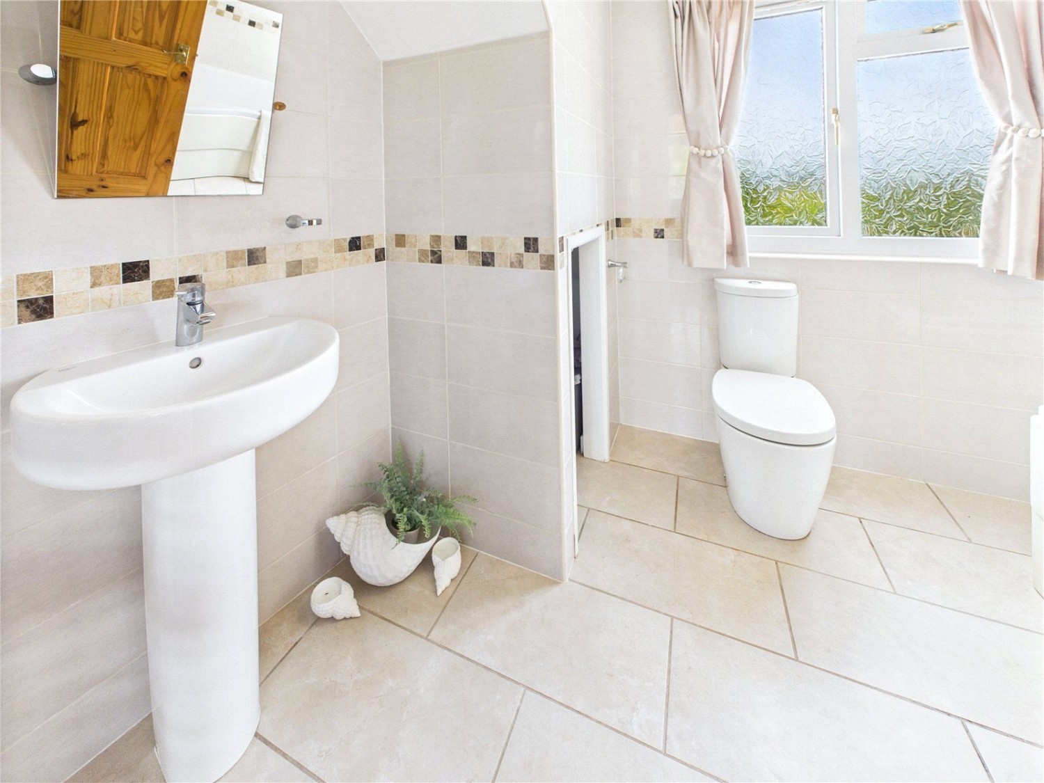 Almondsbury, Bristol, South Gloucestershire