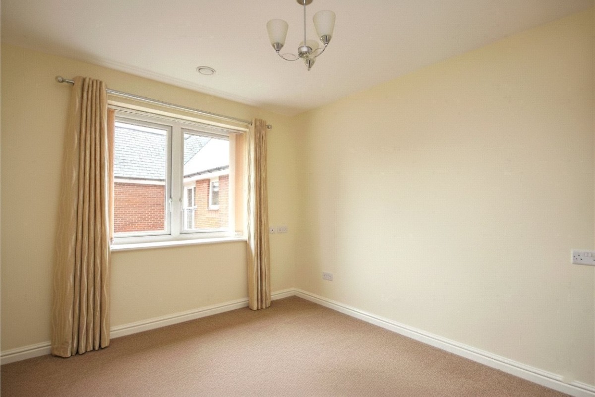 Savages Wood Road, Bristol