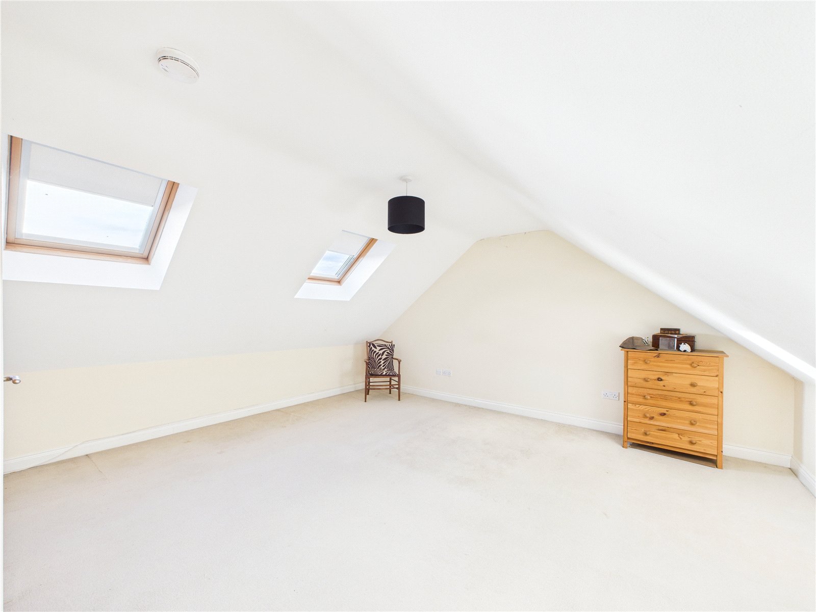 3 bedroom House for sale in Alveston, Bristol, Gloucestershire