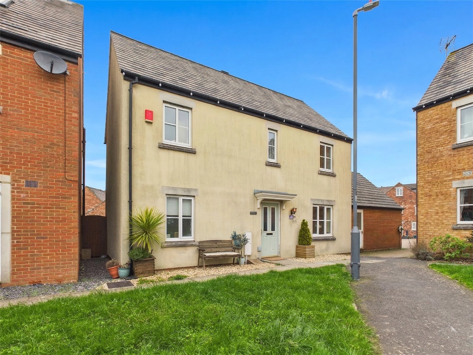 4 bedroom House for sale in Stoke Gifford, Bristol, South Gloucestershire