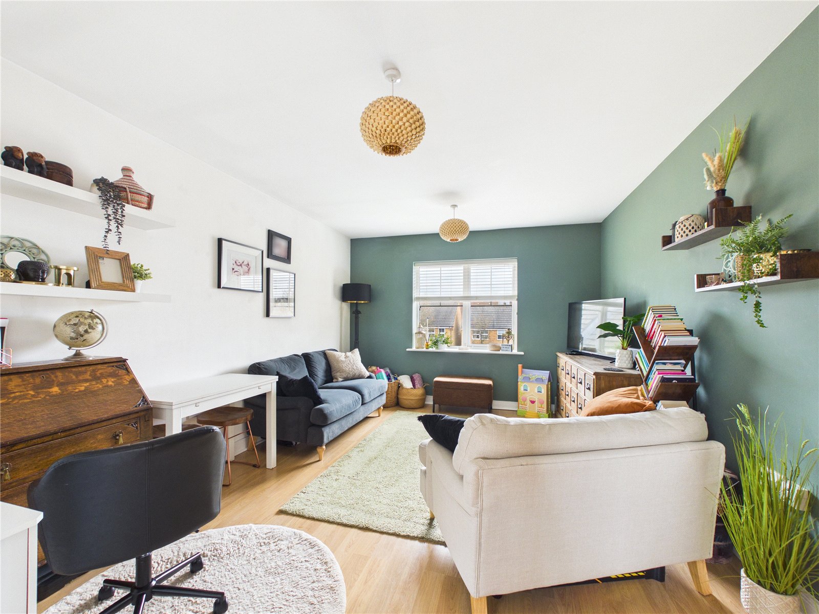2 bedroom Flat for sale in Bradley Stoke, Bristol, South Gloucestershire