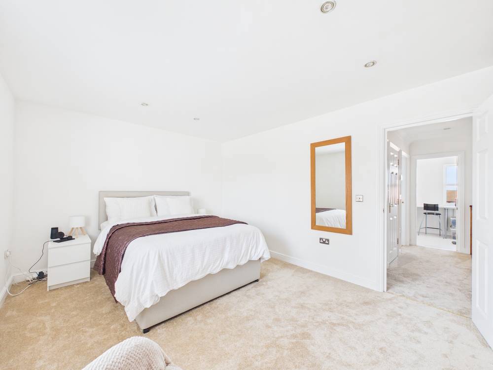 4 bedroom House for sale in Stoke Gifford, Bristol, South Gloucestershire