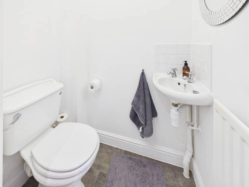 4 bedroom House for sale in Stoke Gifford, Bristol, South Gloucestershire