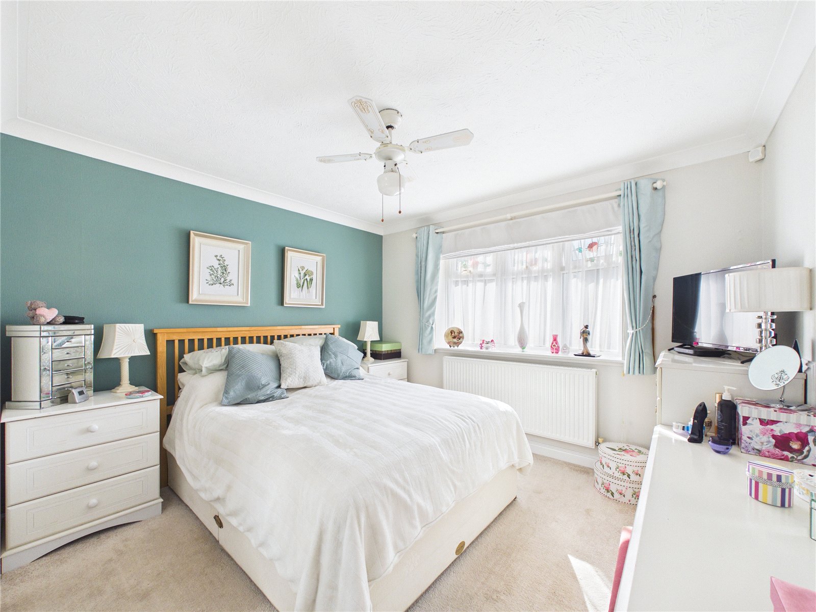 3 bedroom Bungalow for sale in Bradley Stoke, Bristol, South Gloucestershire