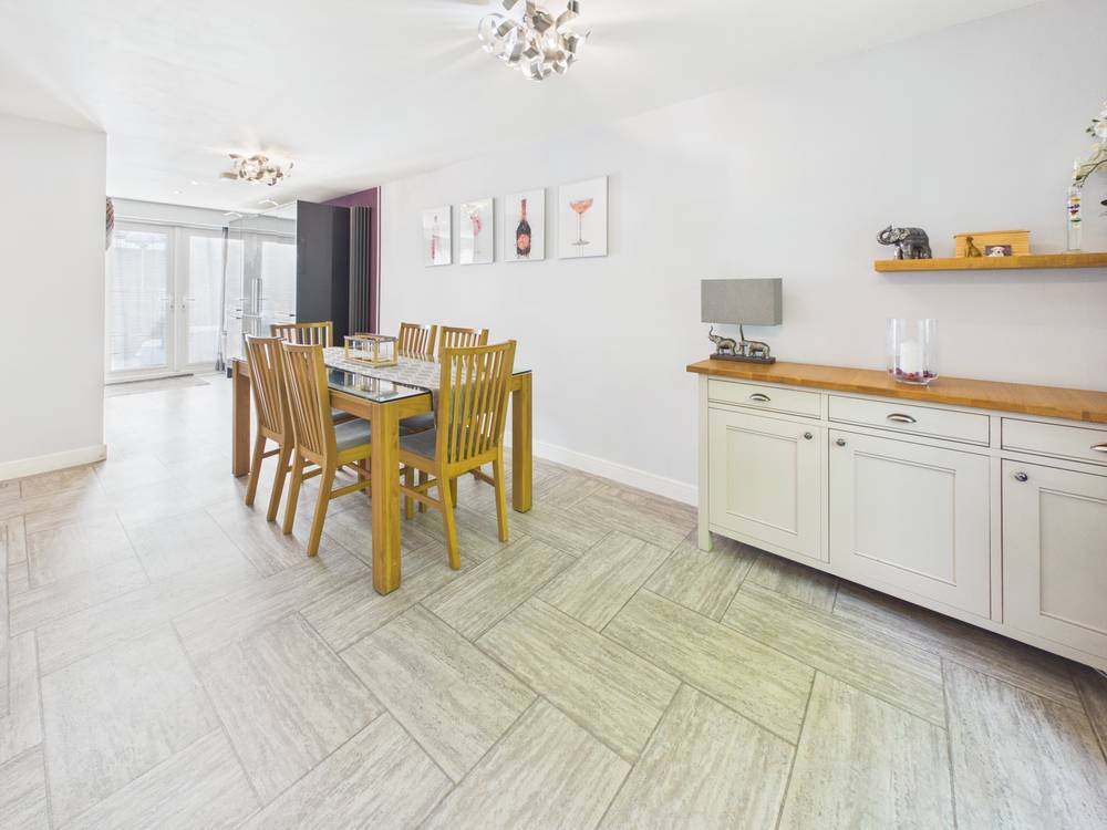 4 bedroom House for sale in Stoke Gifford, Bristol, South Gloucestershire