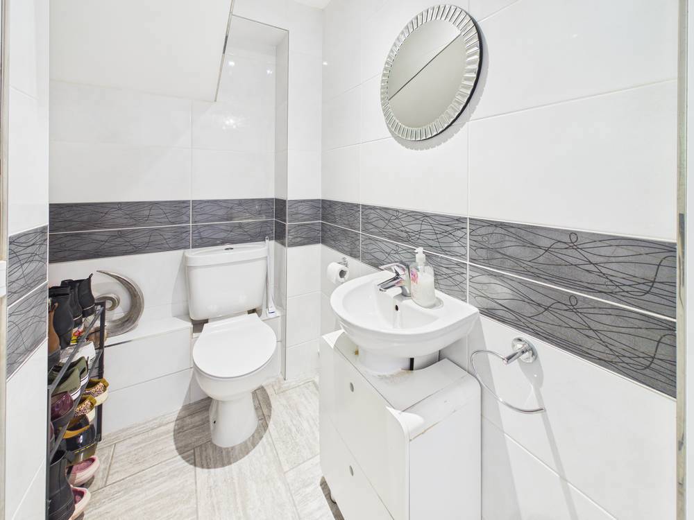 4 bedroom House for sale in Stoke Gifford, Bristol, South Gloucestershire