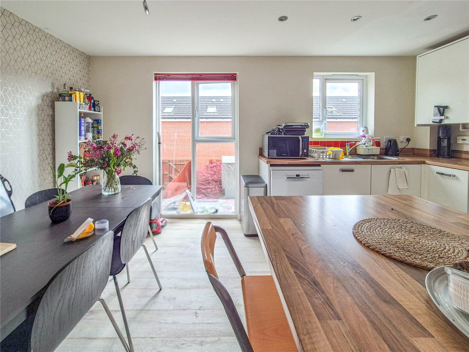 Cheswick Village, Bristol