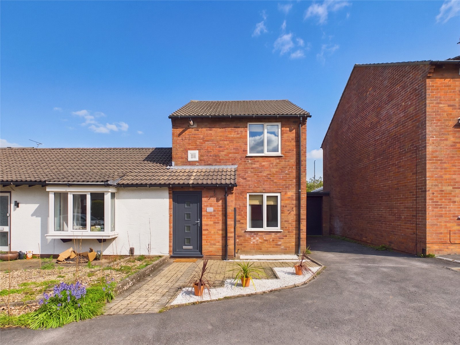 2 bedroom House for sale in Stoke Gifford, Bristol, South Gloucestershire