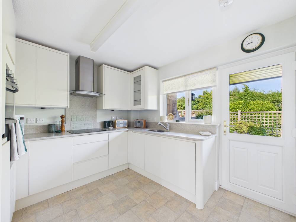 2 bedroom House for sale in Alveston, Bristol, South Gloucestershire